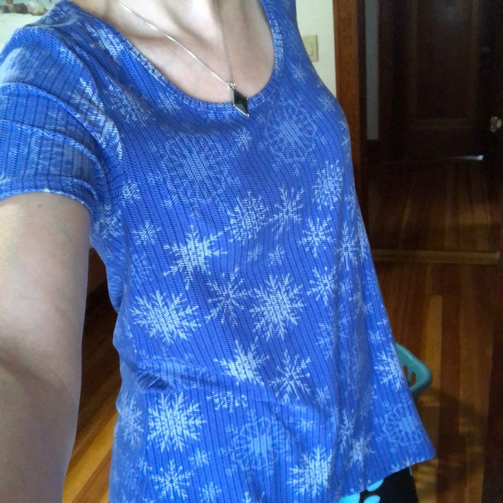 Lularoe Blue Snowflake Classic unicorn NWOT legging material